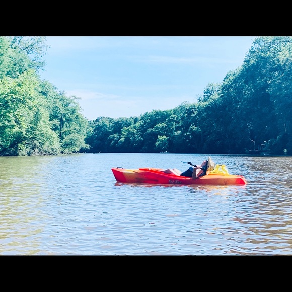 Meet Your Quirky Posher, Jennifer - Picture 6 of 8